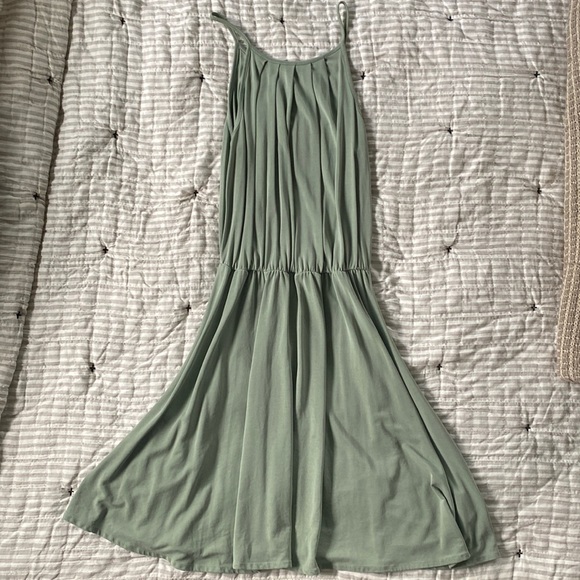 Dress - Picture 1 of 1